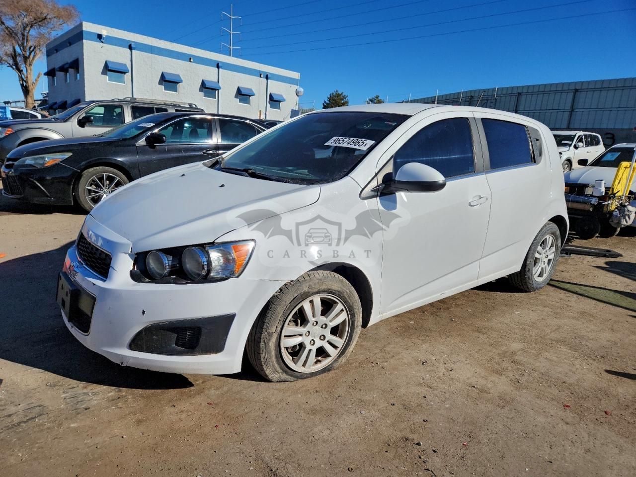 Chevrolet Aveo (Sonic) LT 1.8L 4 2015