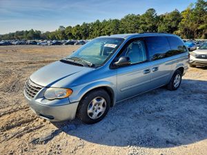 Chrysler Town & Country LX 3.3L 6 2006