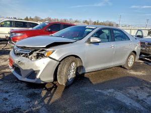 Toyota Camry BASE 2.5L 4 2012