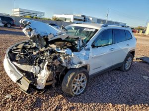 Jeep Cherokee LATITUDE 2.4L 4 2015