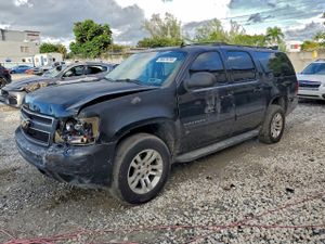 Chevrolet Suburban K1500 LT 5.3L 8 2013