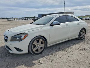 Mercedes-Benz CLA 250 2.0L 4 2015