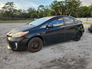Toyota Prius 1.8L 4 2014