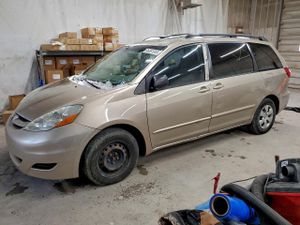 Toyota Sienna CE 3.3L 6 2006