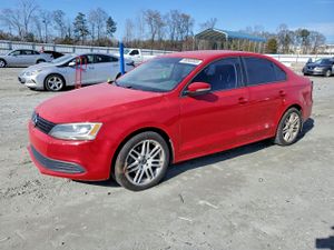 Volkswagen Jetta SE 1.8L 4 2014