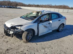 Ford Focus 2.0L 4 2013