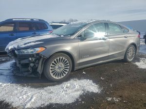 Ford Fusion TITANIUM HEV 2.0L 4 2014