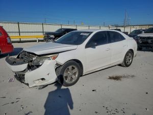 Chevrolet Malibu LS 2.5L 4 2015