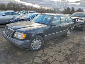 Mercedes-Benz E 320 3.2L 6 1995