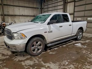 RAM 1500 SLT 5.7L 8 2013