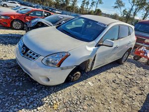 Nissan Rogue S 2.5L 4 2013