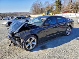 Dodge Challenger SXT 3.6L 6 2013