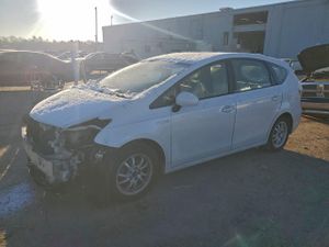 Toyota Prius 1.8L 4 2013