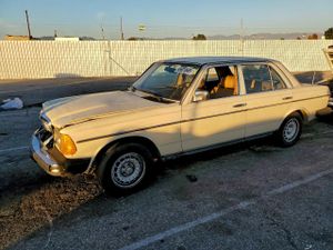 Mercedes-Benz 300 DT 3.0L 5 1983