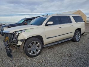 Cadillac Escalade ESV LUXURY 6.2L 8 2015