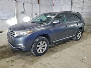 Toyota Highlander BASE 3.5L 6 2013