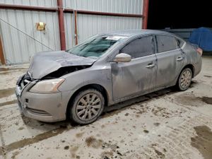 Nissan Sentra S 1.8L 4 2015