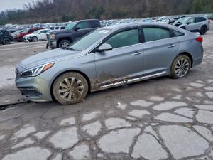 Hyundai Sonata SPORT 2.4L 4 2015