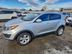Kia Sportage LX 2.4L 4 2013