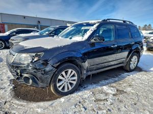 Subaru Forester 2.5X PREMIUM 2.5L 4 2013