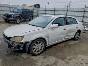 Toyota Avalon XL 3.5L 6 2010