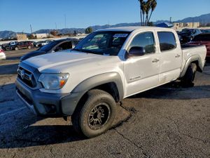 Toyota Tacoma DOUBLE CAB 2.7L 4 2013