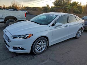 Ford Fusion SE 1.5L 4 2014