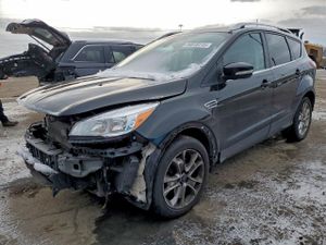 Ford Escape TITANIUM 2.0L 4 2014