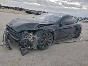 Tesla Model S 2013