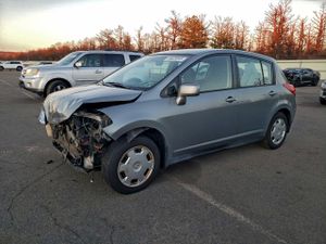 Nissan Versa S 1.8L 4 2009