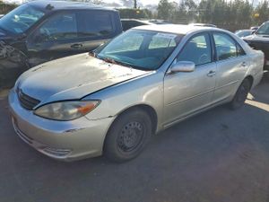 Toyota Camry LE 2.4L 4 2003