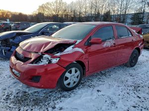 Toyota Corolla BASE 1.8L 4 2010