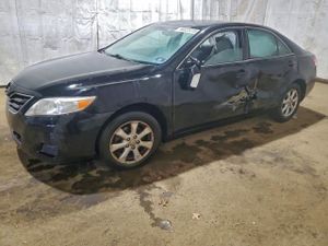 Toyota Camry BASE 2.5L 4 2011