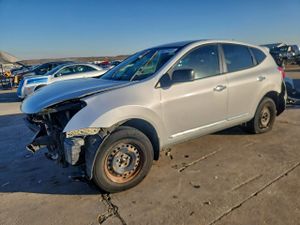 Nissan Rogue S 2.5L 4 2013