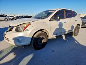 Nissan Rogue S 2.5L 4 2014