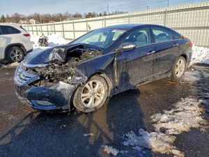 Hyundai Sonata SE 2.4L 4 2011