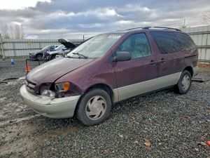 Toyota Sienna LE 3.0L 6 1998
