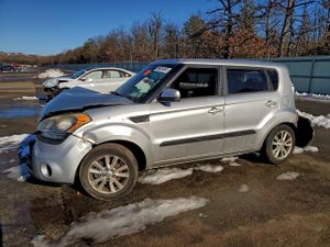 Kia Soul + 2.0L 4 2012