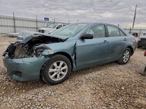 Toyota Camry BASE 2.5L 4 2011