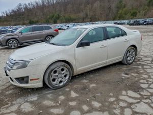 Ford Fusion SE 3.0L 6 2011