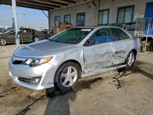 Toyota Camry L 2.5L 4 2013