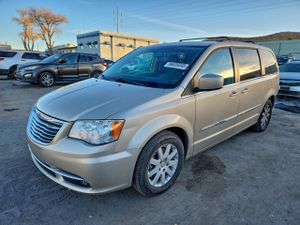 Chrysler Town & Country TOURING 3.6L 6 2013