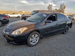 Nissan Altima BASE 2.5L 4 2011