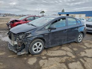 Toyota Prius 1.8L 4 2014