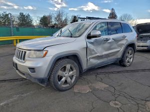 Jeep Grand Cherokee LIMITED 5.7L 8 2013