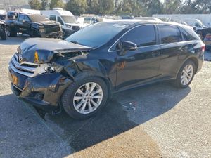 Toyota Venza LE 2.7L 4 2015