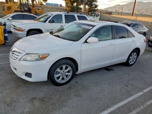 Toyota Camry SE 3.5L 6 2010