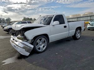 Chevrolet Silverado 1500 C1500 4.8L 8 2006