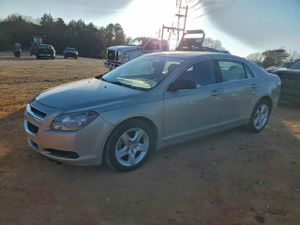 Chevrolet Malibu LS 2.4L 4 2011