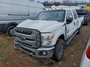 Ford F-350 SUPER DUTY 6.7L 8 2014